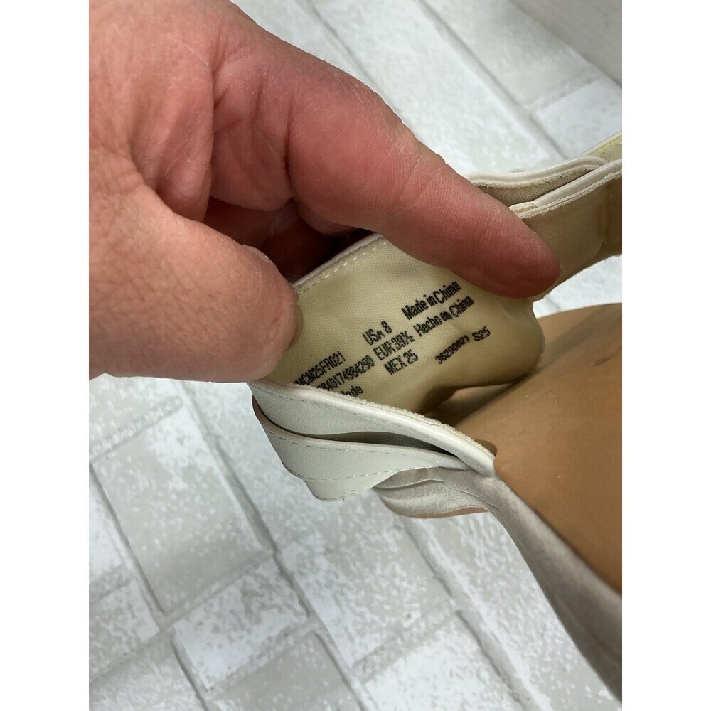 Time and tru sandals size 8 - Picture 4 of 4
